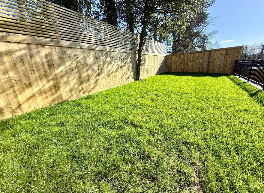 2 Derrianna, Culmore Road, Derry, BT48 8JB