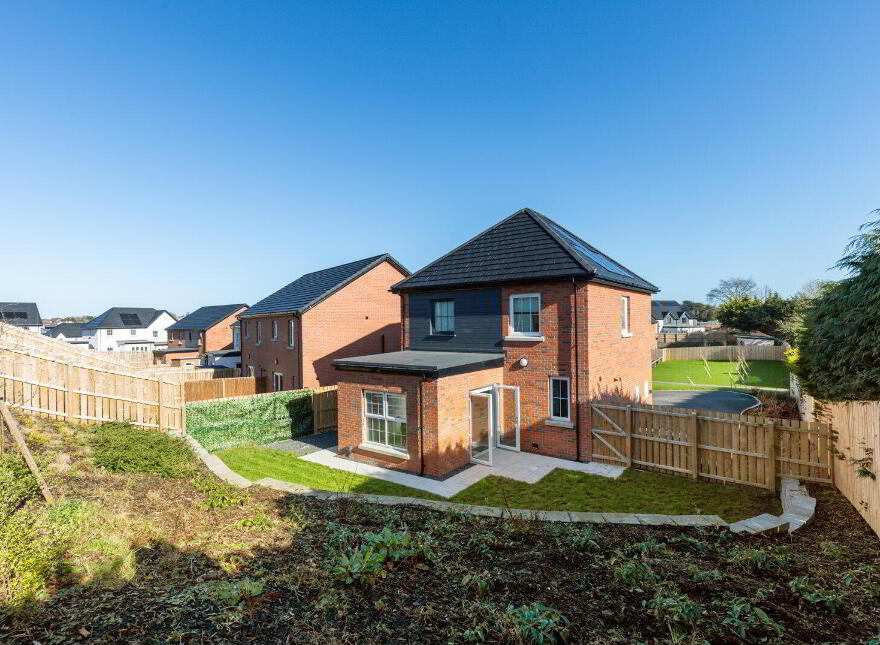 22 Mealough Place, Carryduff, Belfast, BT8 8SL