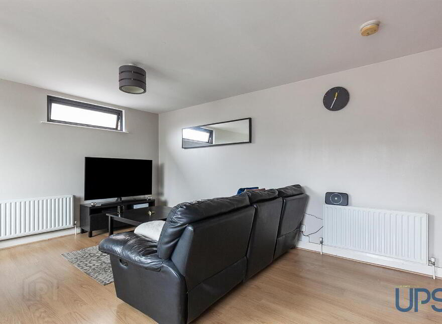 Apt 8 The Hazelton Building, 11 Clonard Street, Falls Road, Belfast, BT13 2QW