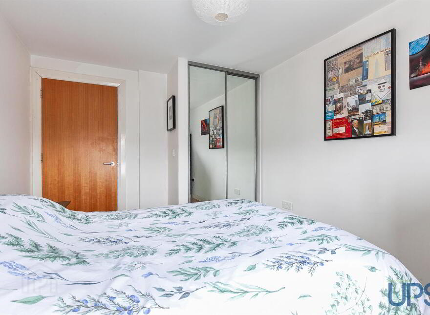 Apt 8 The Hazelton Building, 11 Clonard Street, Falls Road, Belfast, BT13 2QW