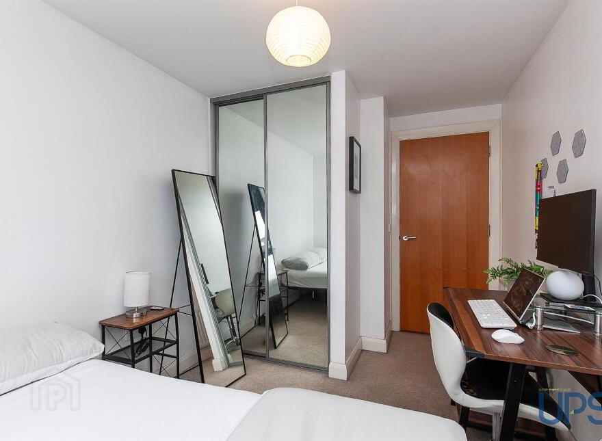 Apt 8 The Hazelton Building, 11 Clonard Street, Falls Road, Belfast, BT13 2QW