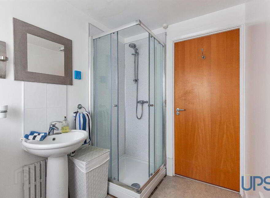 Apt 8 The Hazelton Building, 11 Clonard Street, Falls Road, Belfast, BT13 2QW