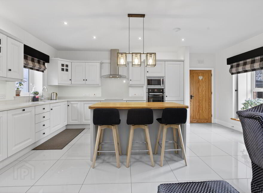 Lurigethan, 3 McCormick Brae, Moyarget Road, Ballycastle, BT54 6GU