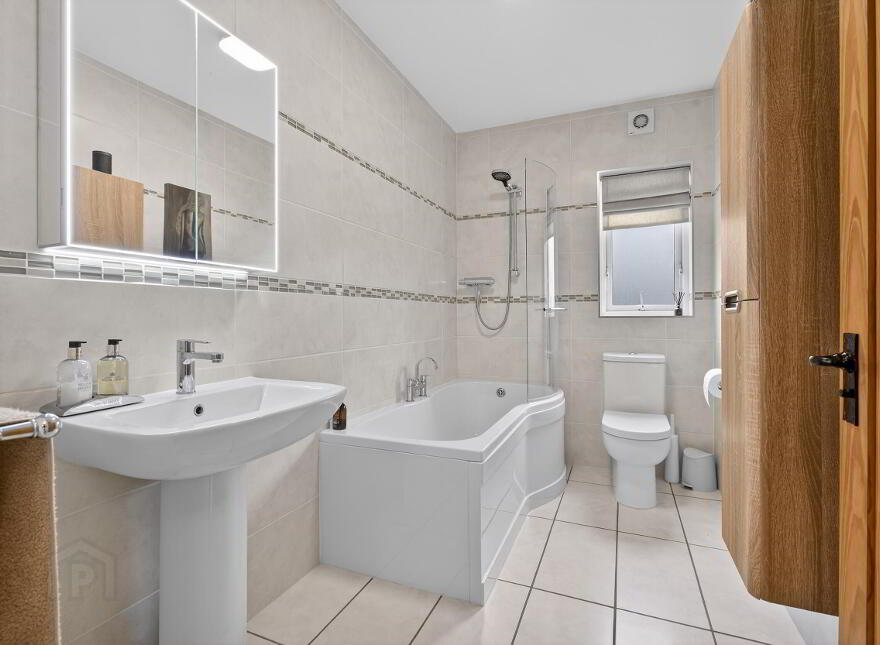 Lurigethan, 3 McCormick Brae, Moyarget Road, Ballycastle, BT54 6GU