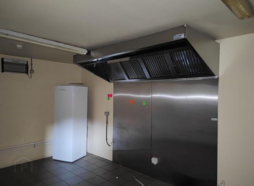 Unit 5, Cottage Hill Commercial Park, Loughrea, H62RF25