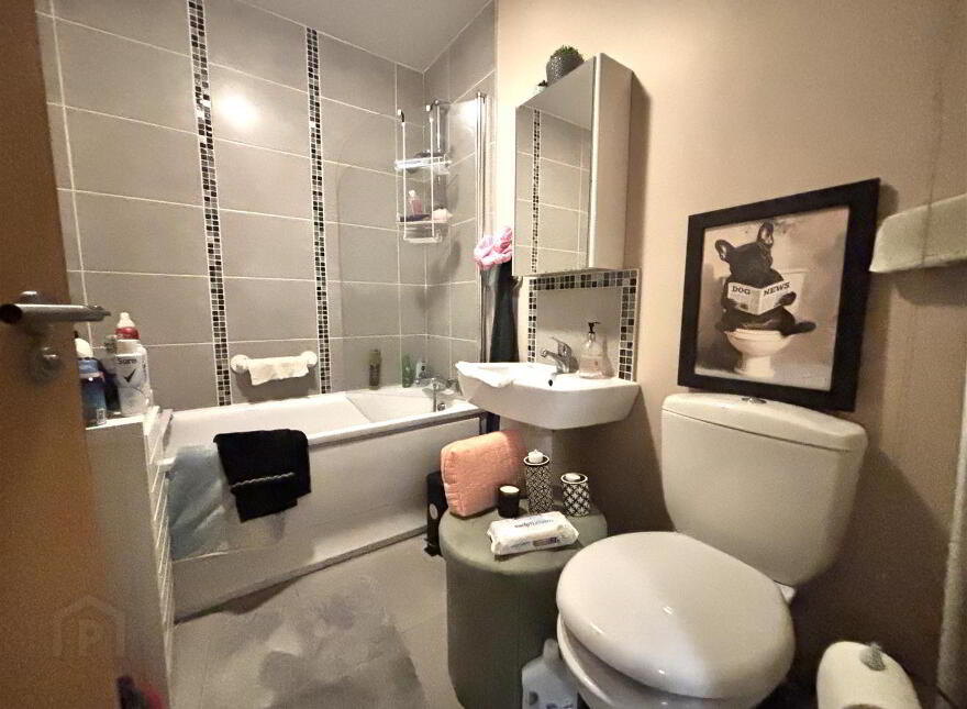 Apt 29, 4 West Circular Close, Belfast, BT13 3WQ