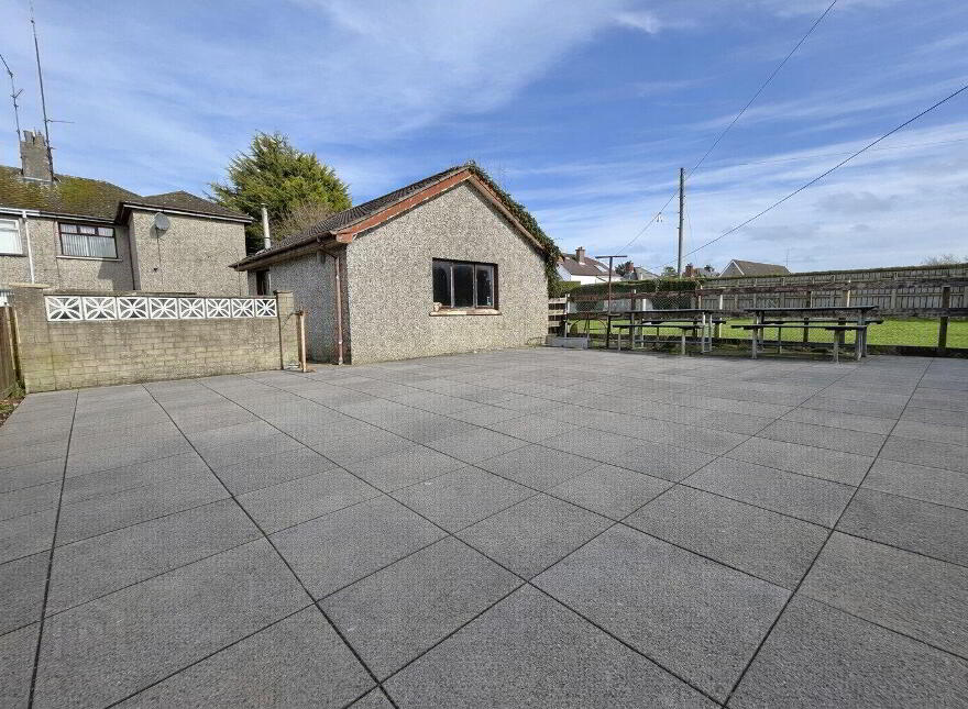 9 Oriel Road, Antrim, BT41 4HP