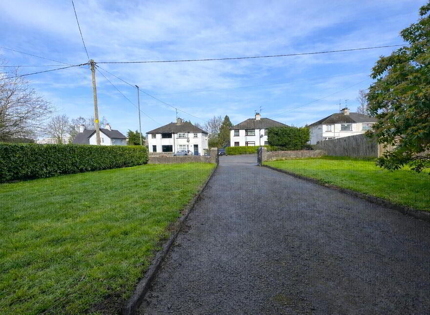 9 Oriel Road, Antrim, BT41 4HP