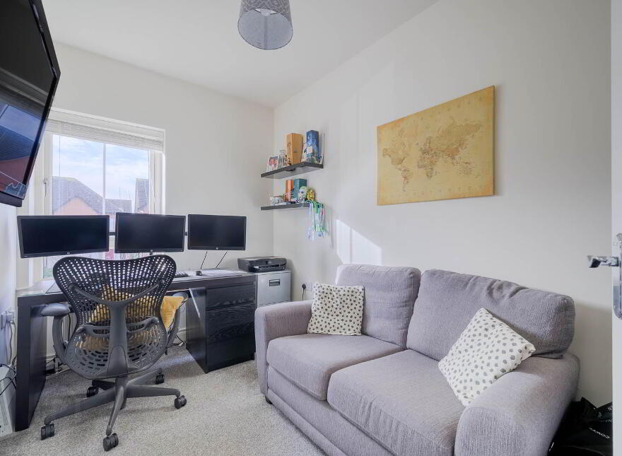 72 Lynn Hall Place, Bangor, BT19 1XP