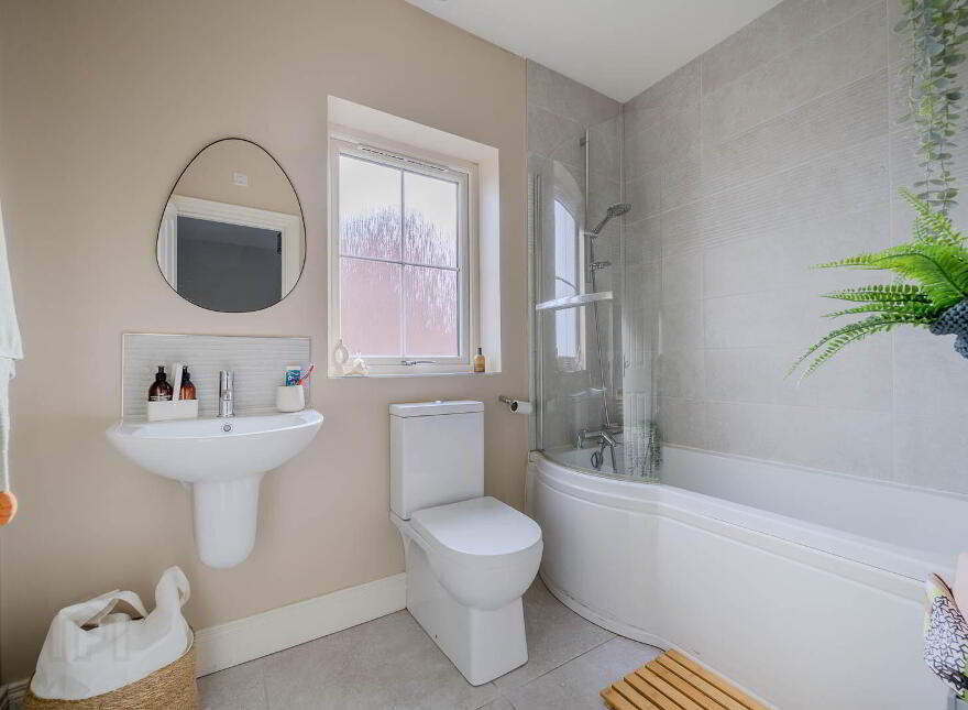 72 Lynn Hall Place, Bangor, BT19 1XP