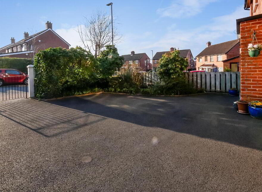 28 Wynchurch Walk, Rosetta, Belfast, BT6 0JS