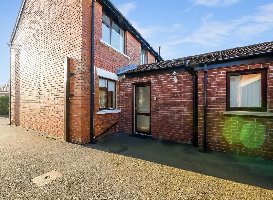 28 Wynchurch Walk, Rosetta, Belfast, BT6 0JS