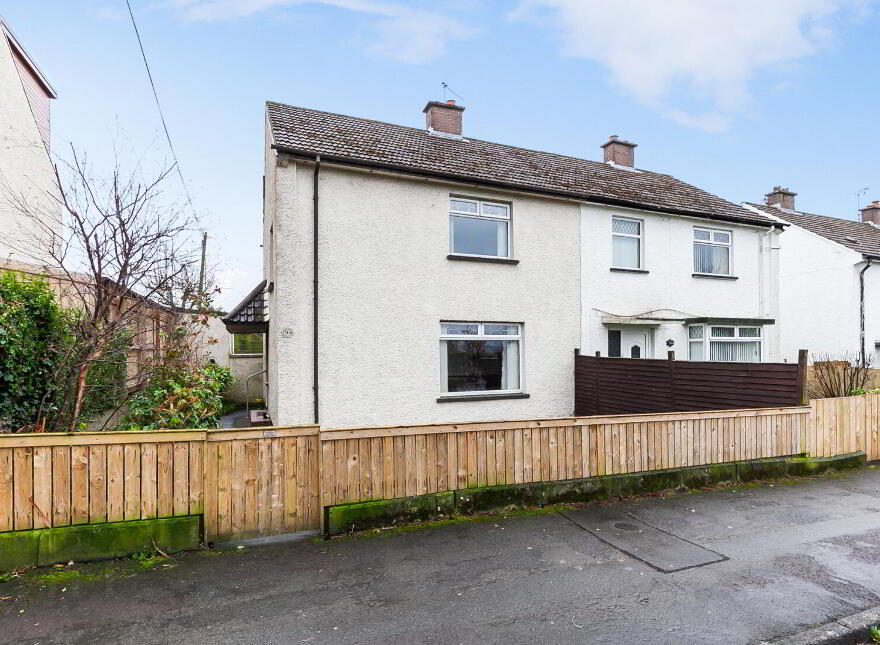 144 Abbey Ring, Holywood, BT18 9PY
