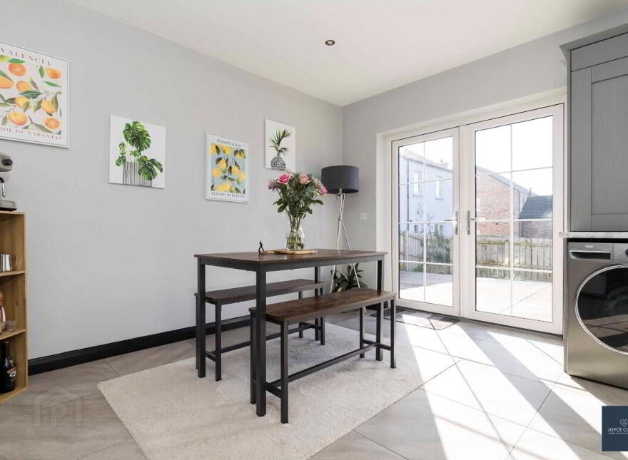 13 Dicksons Wood, Craigavon, BT65 5FA