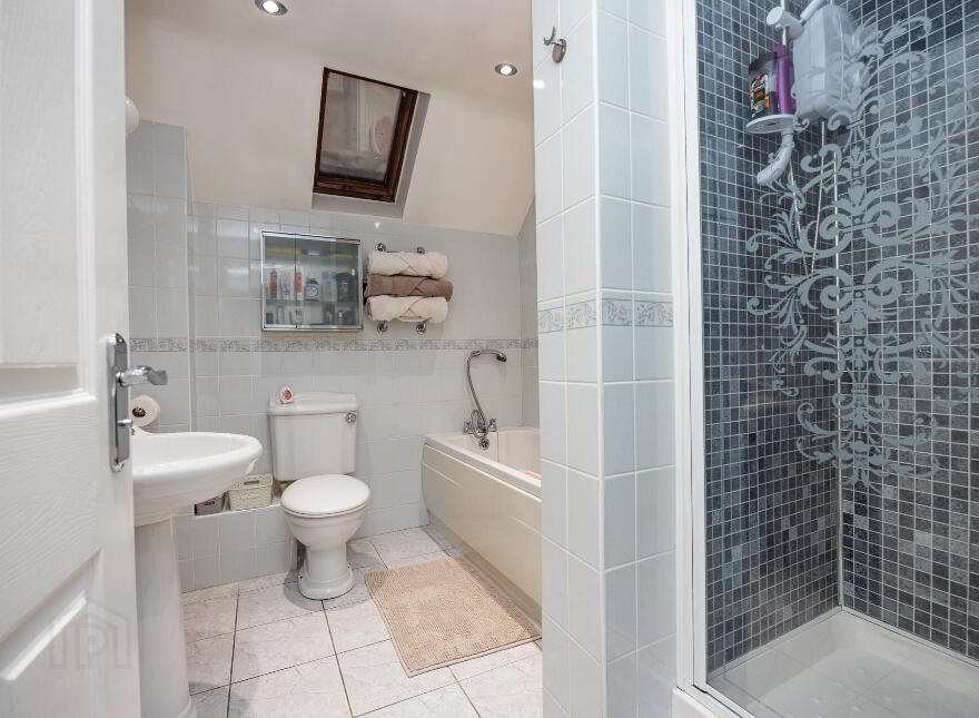 1 Drum Hill, Drumbo, Lisburn, BT27 5JB