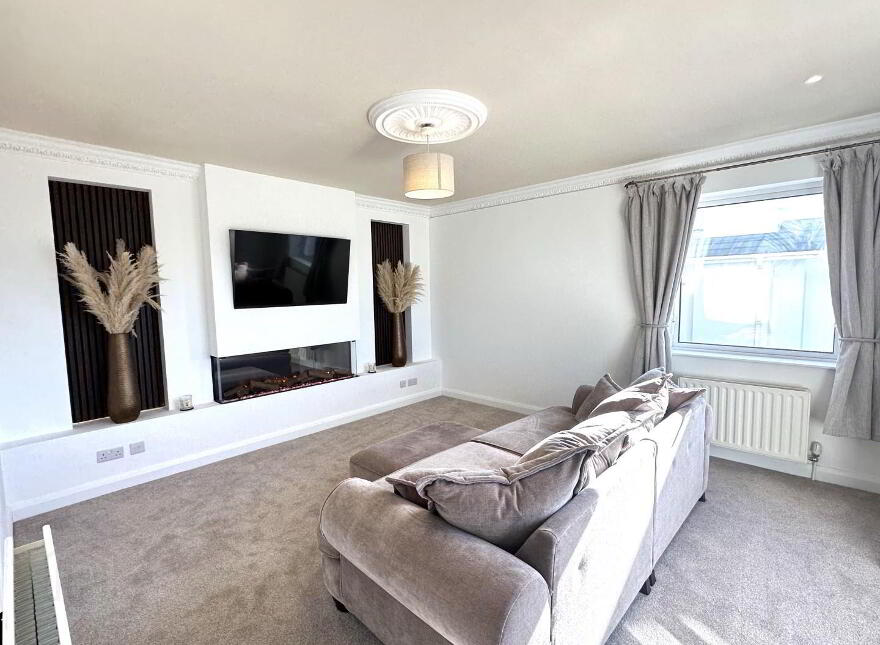 8 Church Field Heights, Castlewellan, BT31 9HY