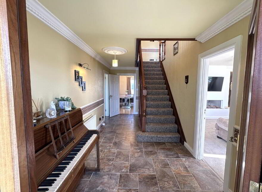 8 Church Field Heights, Castlewellan, BT31 9HY