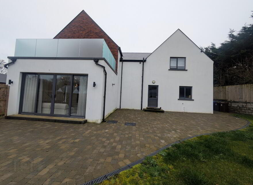 8 Knocktarna Manor, Coleraine, BT52 1HY