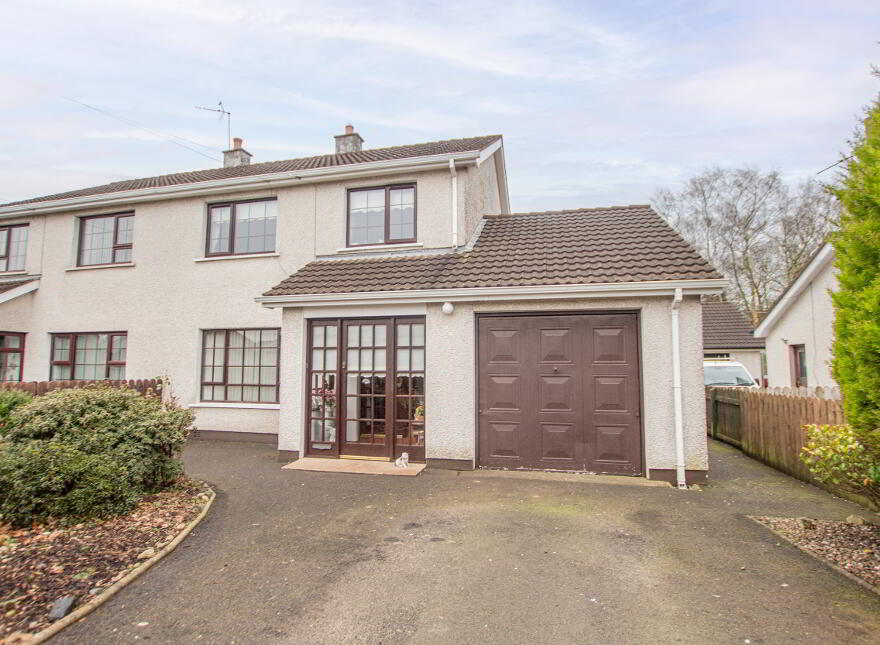 2 Hilton Park, Portglenone, Ballymena, BT44 8HH