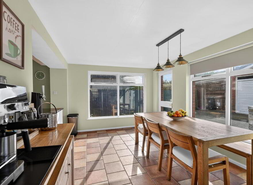 117 Finaghy Road South, Belfast, BT10 0BZ