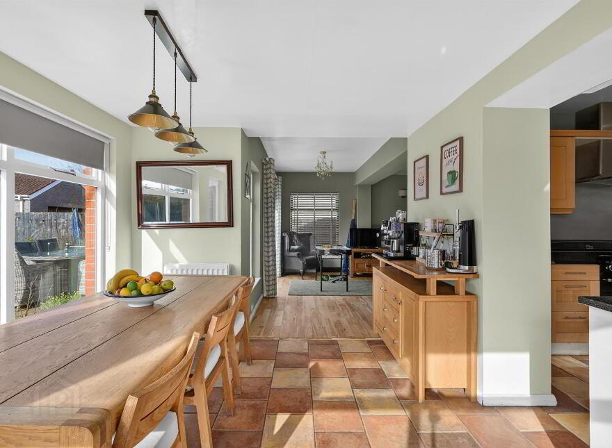 117 Finaghy Road South, Belfast, BT10 0BZ