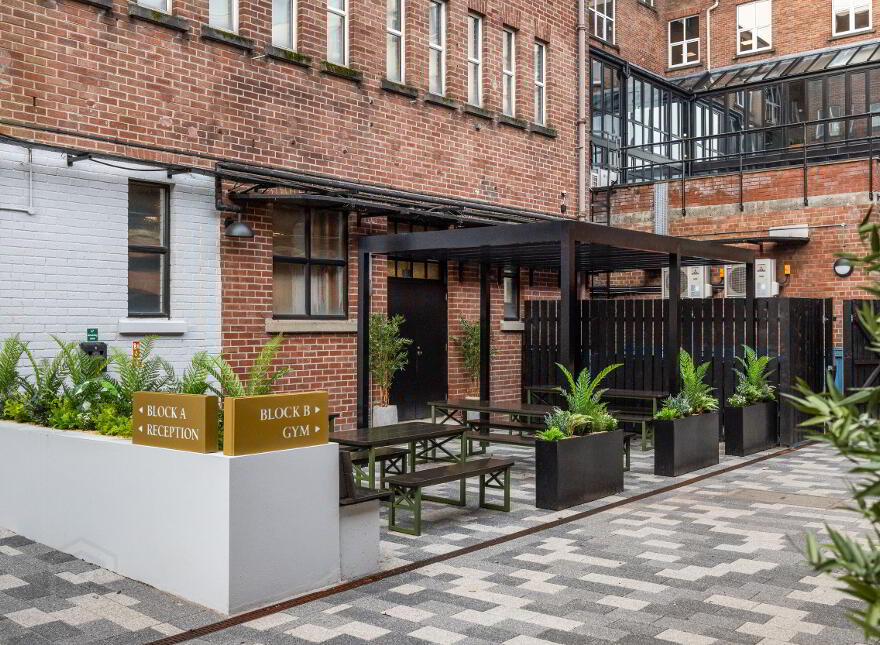 Block B, Danesfort House, 221 Stranmillis Road, Danesfort, BT9 5UB