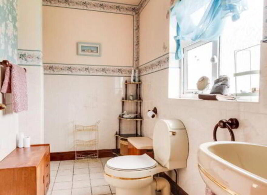 92 Boa Island Road, Belleek, Enniskillen, BT93 3EP