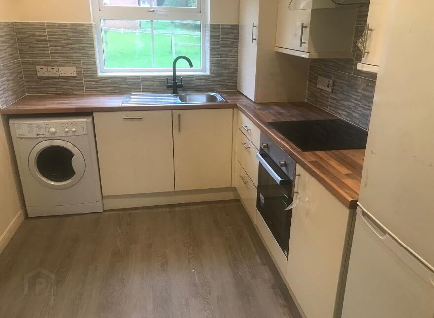 5 Ardara Mews, Dundonald, BT16 2BF