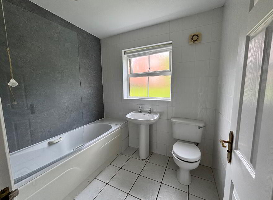 5 Ardara Mews, Dundonald, BT16 2BF