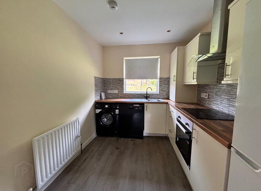 5 Ardara Mews, Dundonald, BT16 2BF