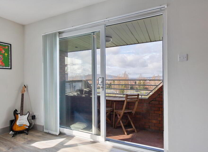 17/18 St. Helens Court, High Street, Holywood, BT18 9SS