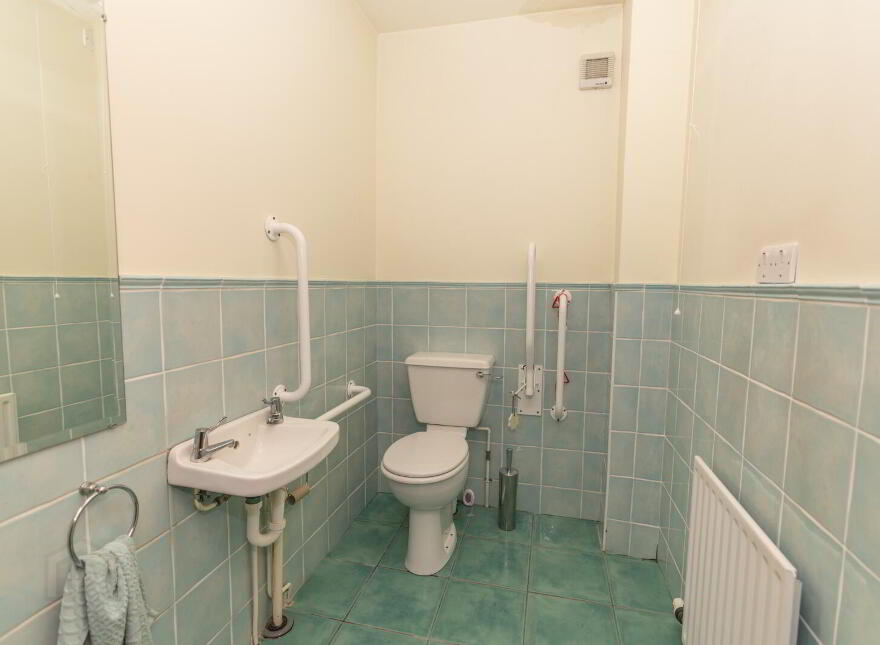 1 Office Violet Hill House, 44 Armagh Road, Newry, BT35 6PN