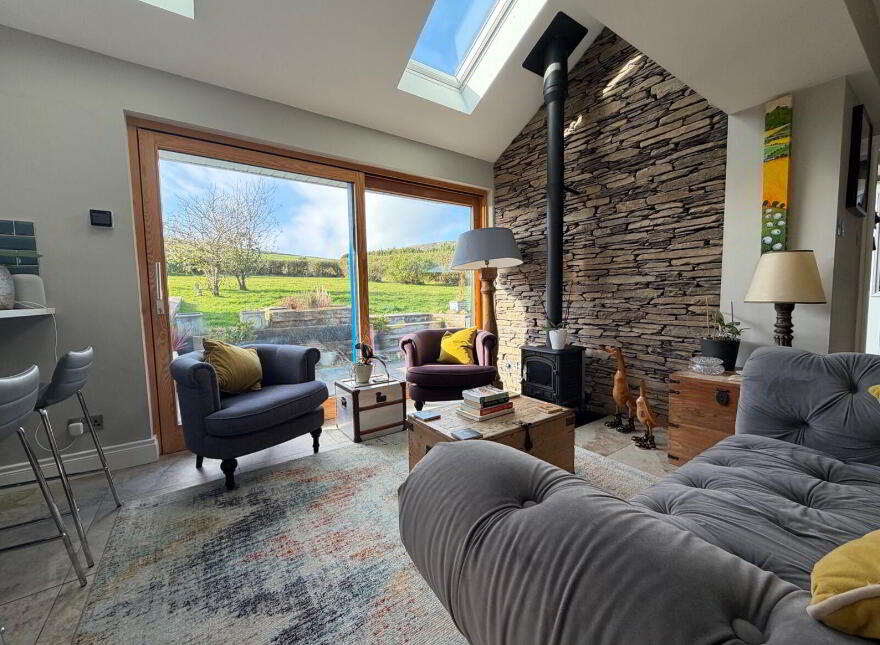 Caherboshina, Ventry, V92P9K8