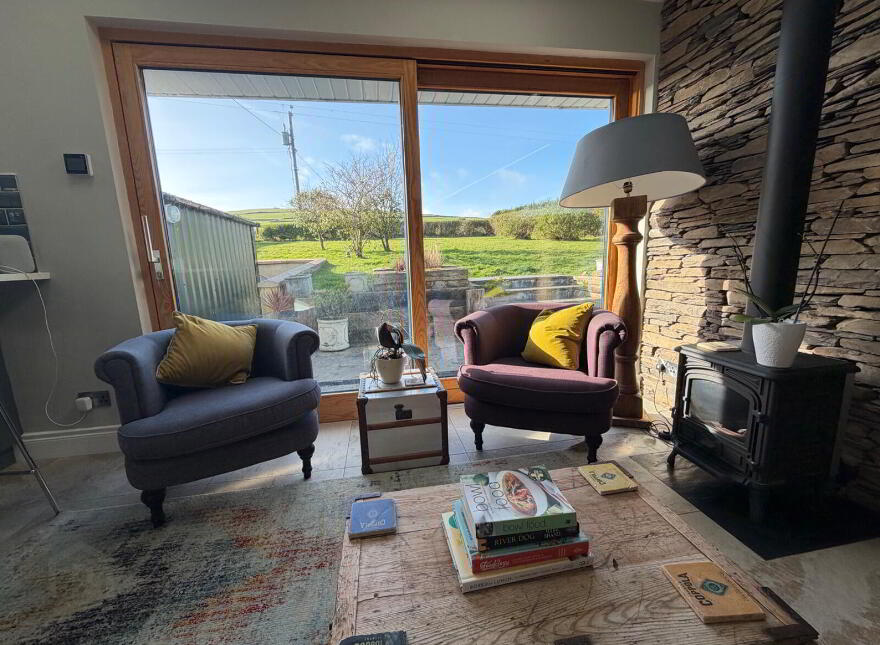 Caherboshina, Ventry, V92P9K8