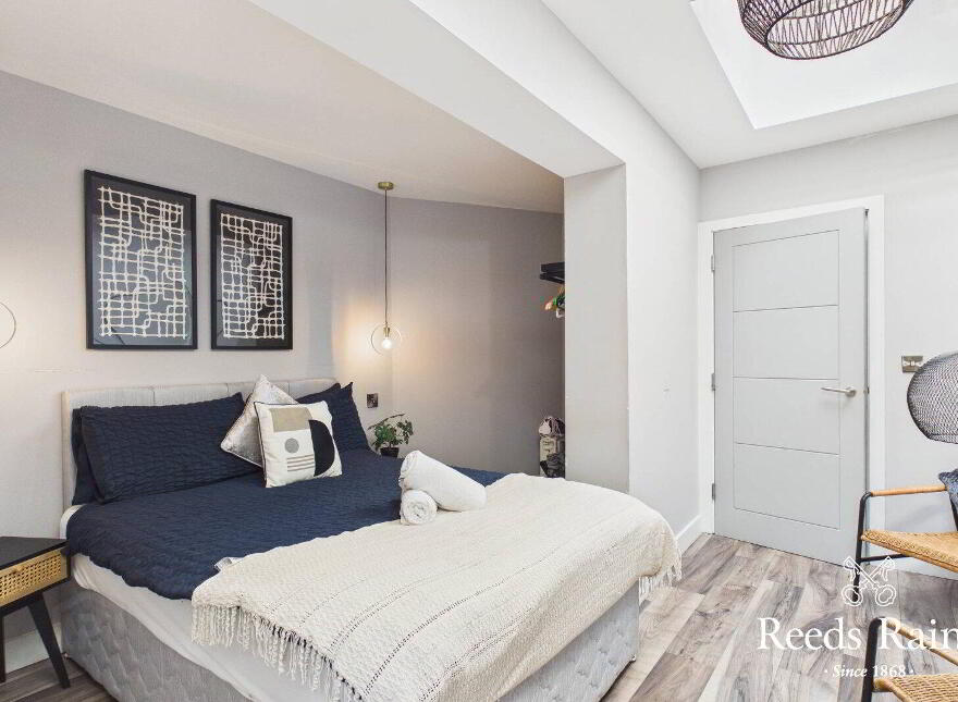 Apartment 1 153 Albertbridge Road, Belfast, BT5 4PS