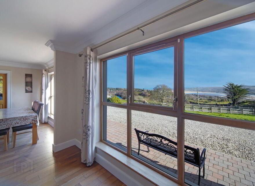 Rinnasligo, Creeslough, F92CX5W