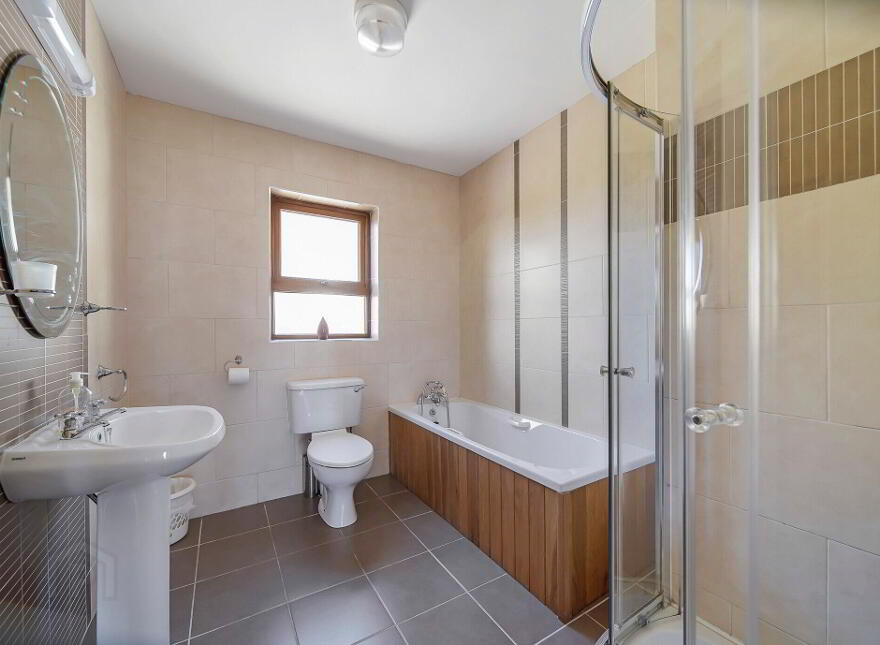 Rinnasligo, Creeslough, F92CX5W