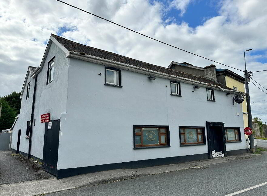 The Bridge Inn, Old Bridge Street, Freshford