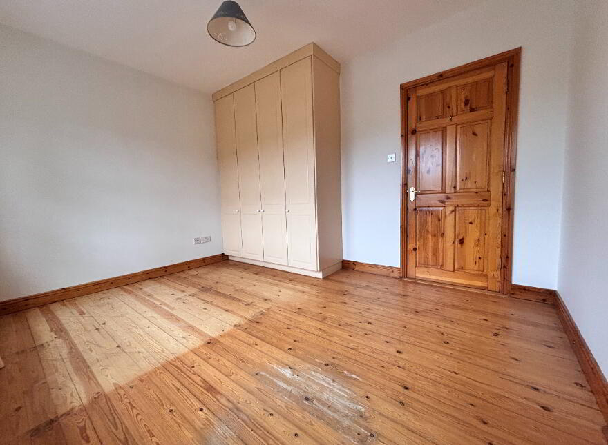 Derry, Barefield, Ennis, V95N4F1