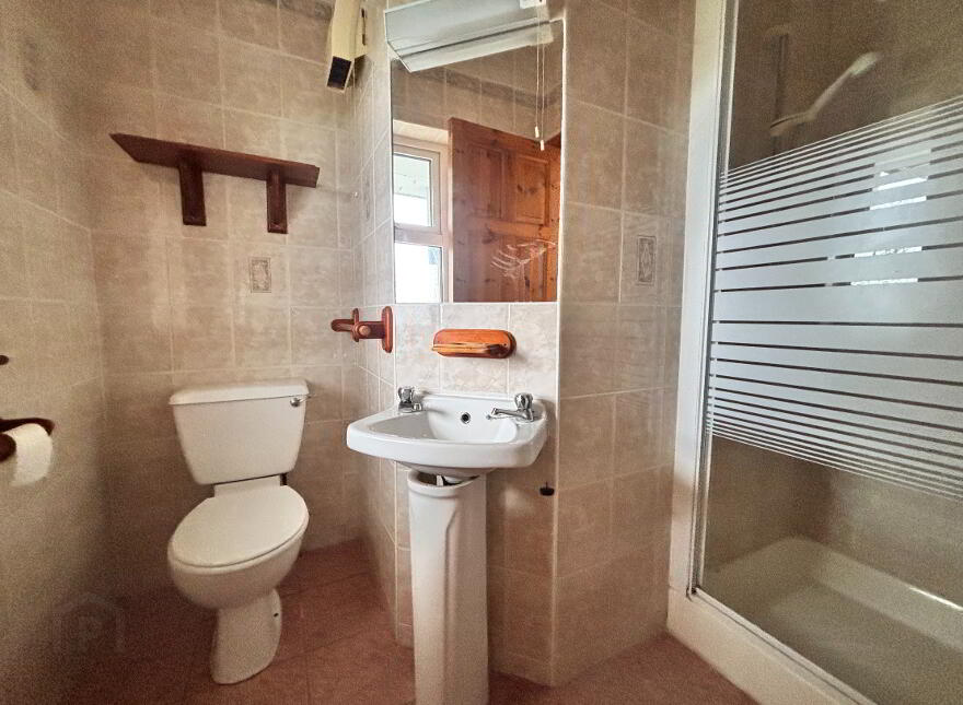 Derry, Barefield, Ennis, V95N4F1