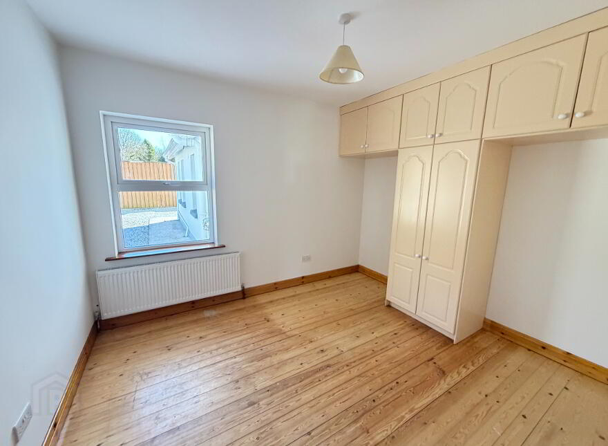 Derry, Barefield, Ennis, V95N4F1