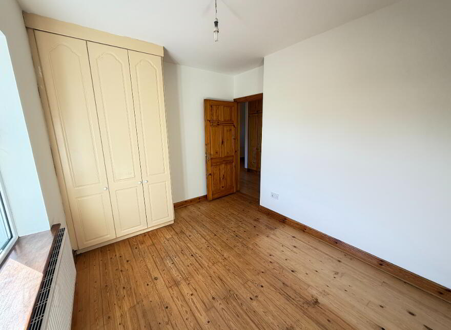 Derry, Barefield, Ennis, V95N4F1