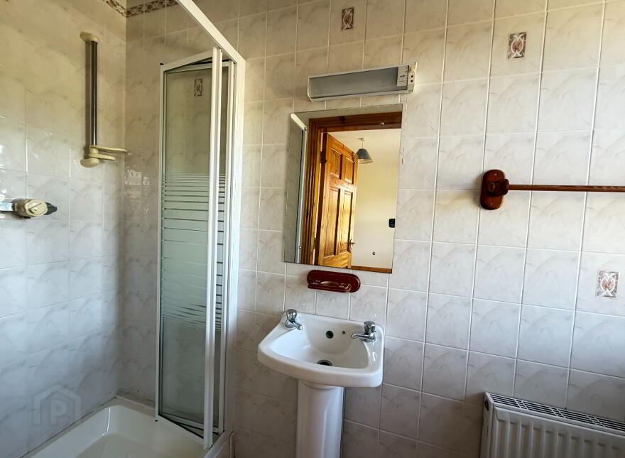 Derry, Barefield, Ennis, V95N4F1