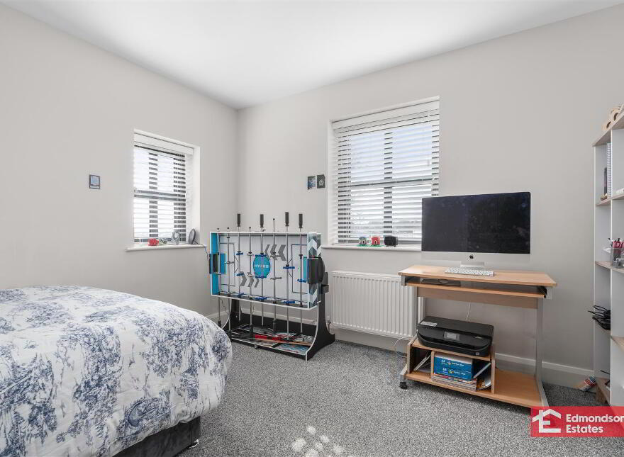 77 Castlegate, Galgorm, Ballymena, BT42 1SD