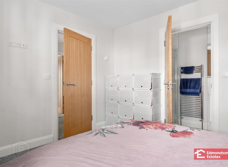 77 Castlegate, Galgorm, Ballymena, BT42 1SD