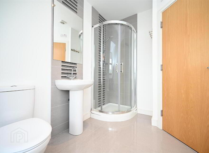 Apt 15, 22 Upper Lisburn Road, Belfast, BT10 0AA
