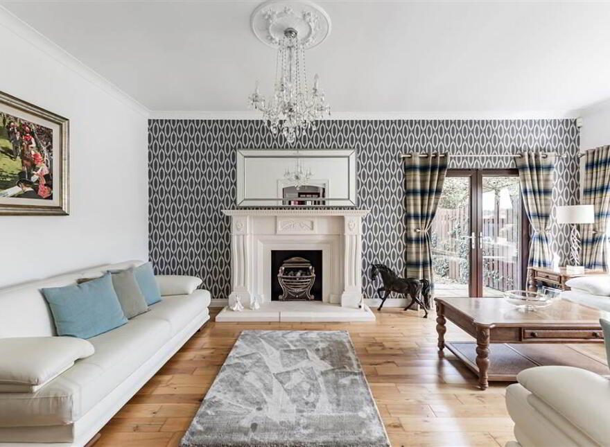 Tudor Lodge, 8a Harrys Road, Royal Hillsborough, BT26 6HJ