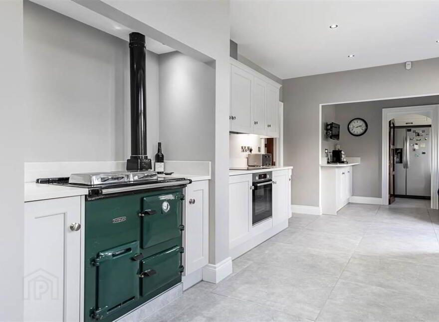 Tudor Lodge, 8a Harrys Road, Royal Hillsborough, BT26 6HJ