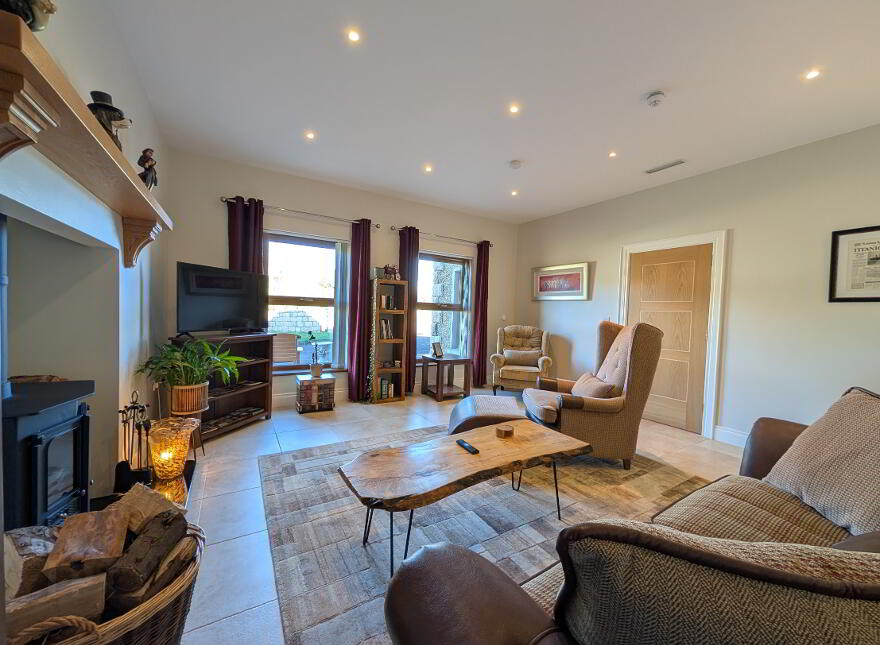 Mourne Country House, 32 Dougans Road, Kilkeel, BT34 4HN