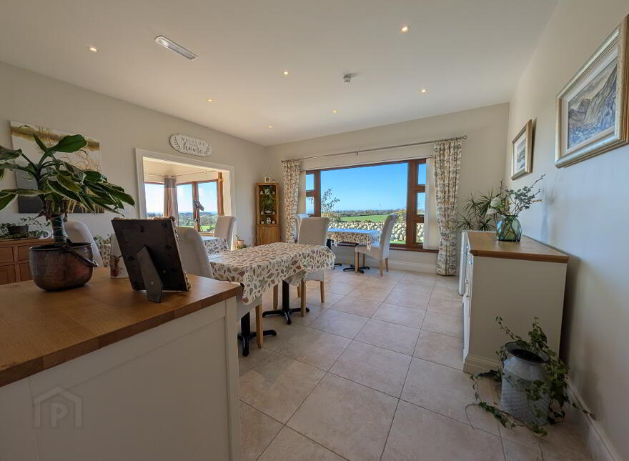 Mourne Country House, 32 Dougans Road, Kilkeel, BT34 4HN